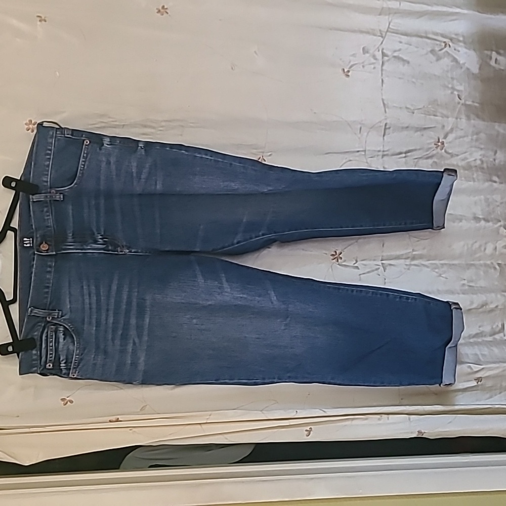 Gap Jeans